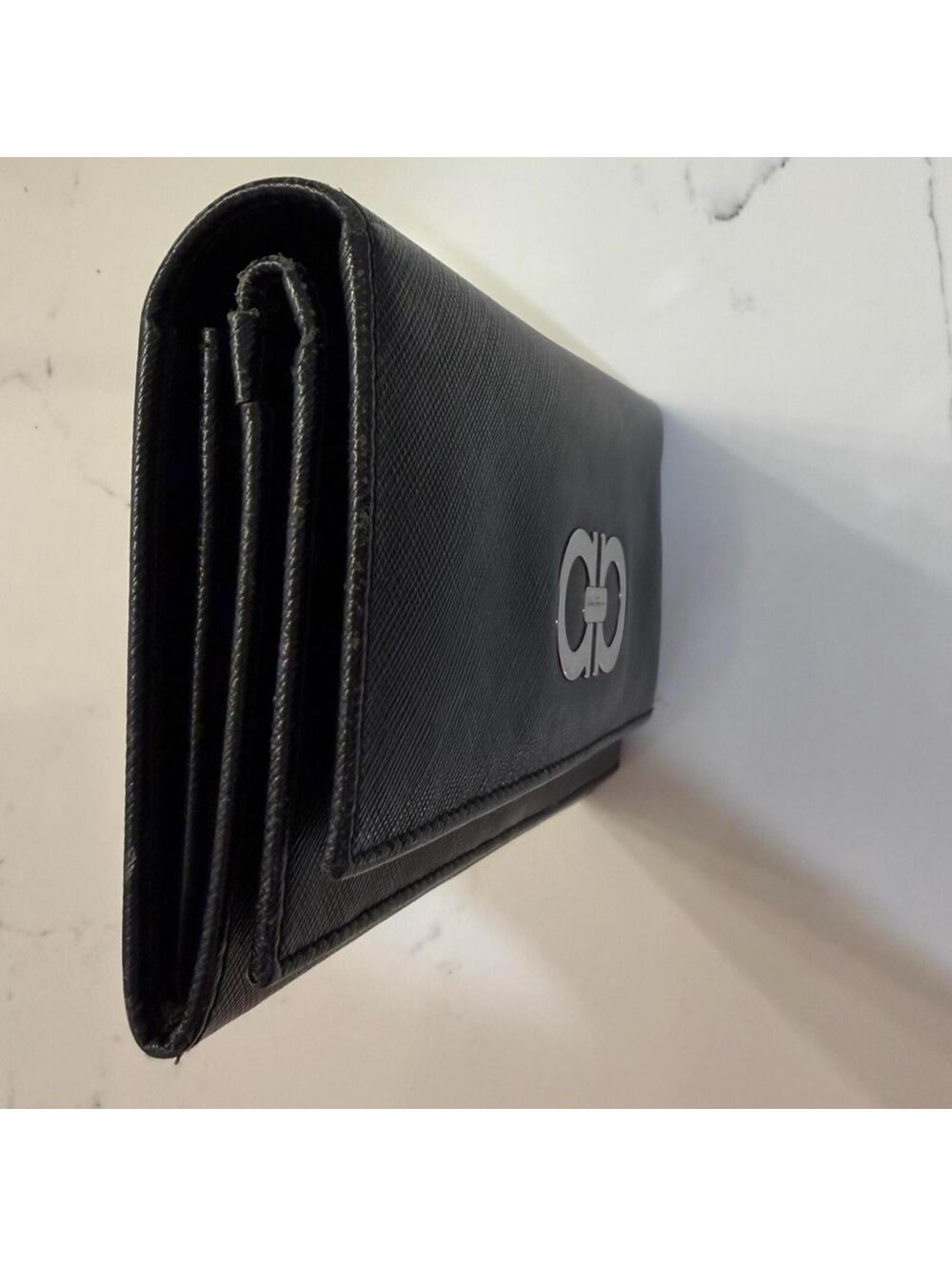 Salvatore Ferragamo Gancini Logo Long Black Leather Continental Wallet - Picture 13 of 15